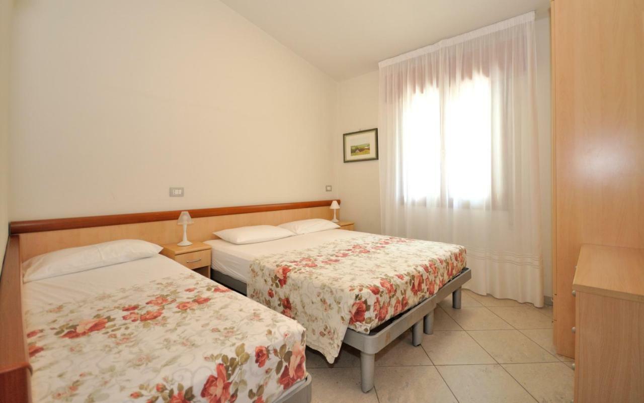 Villaggio Delfino Bibione Bagian luar foto